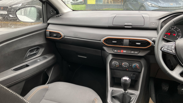 Dacia Sandero Stepway 1.0 TCe Essential 5dr Bi Fuel Hatchback